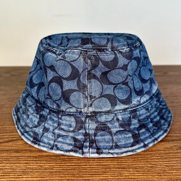 Coach Signature Foldable Bucket Denim Hat in Blue - Picture 4 of 7